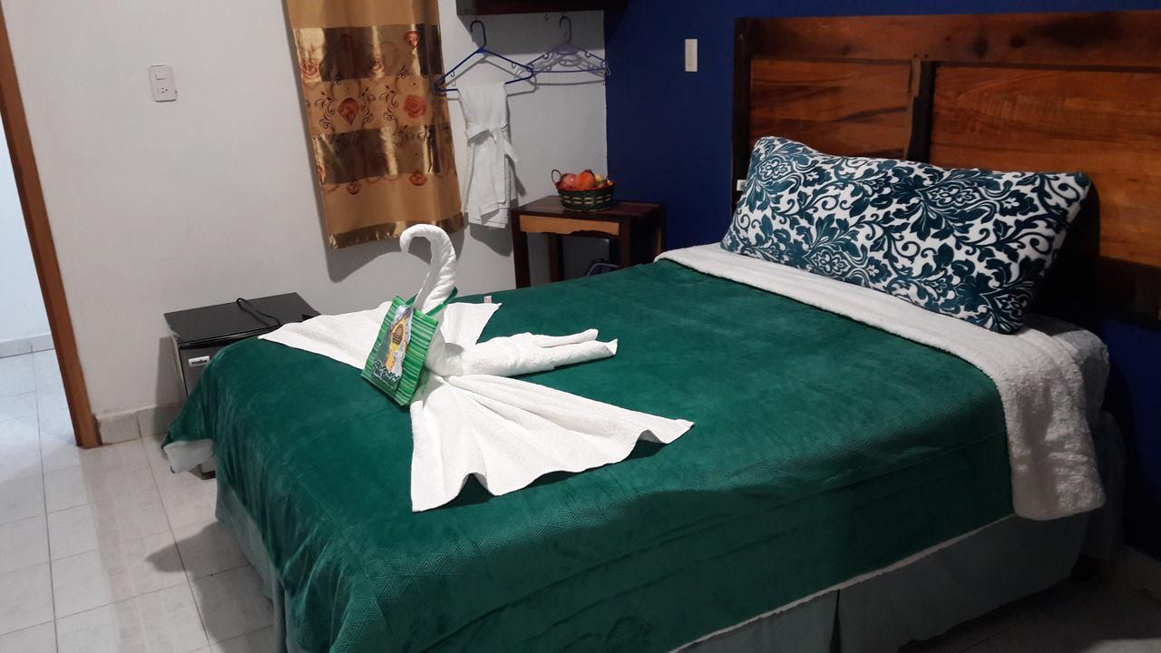 Hotel Lunas Bacalar Buitenkant foto