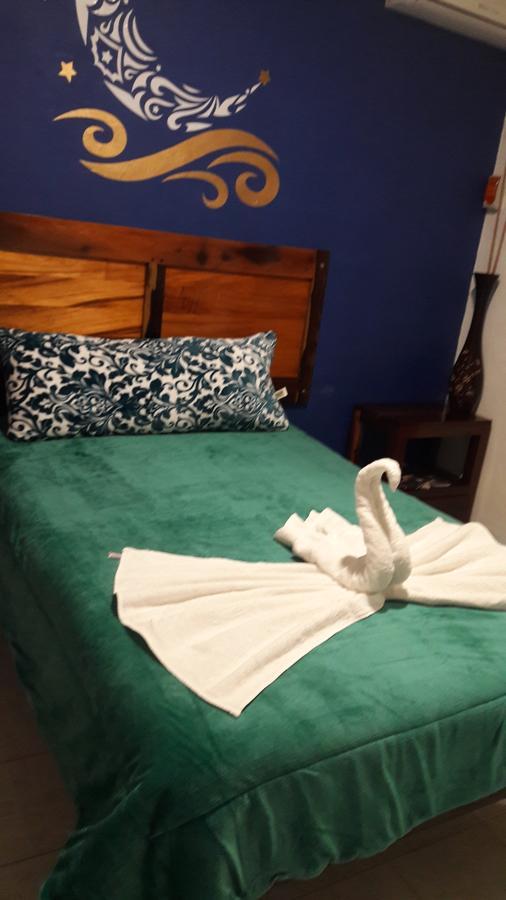 Hotel Lunas Bacalar Buitenkant foto